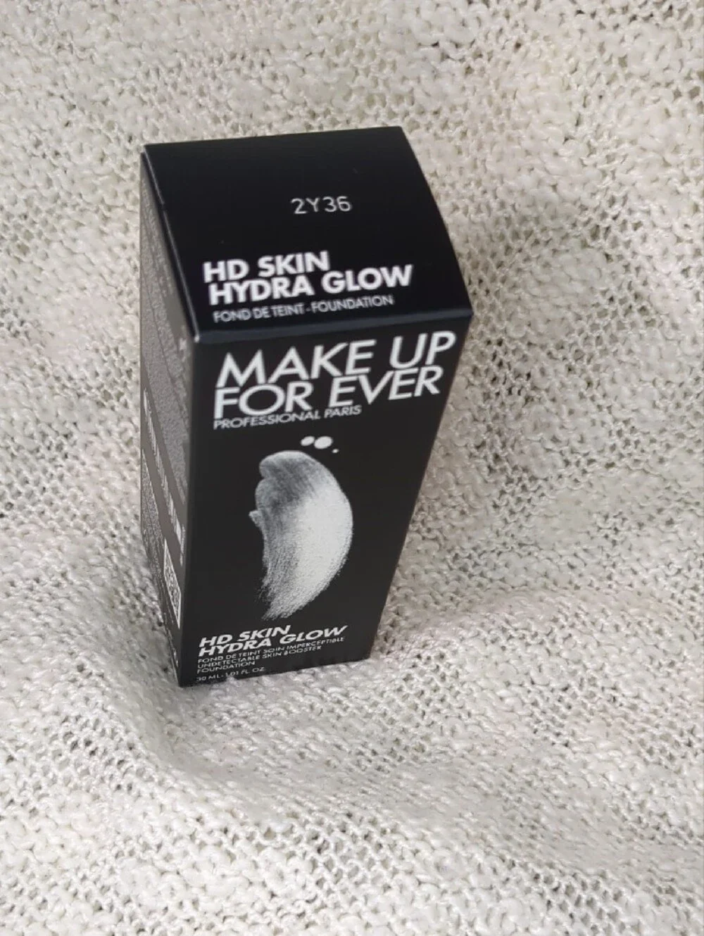 Makeup Forever HD Skin Hydra Glow Foundation in 2Y36(Warm Honey), 30ml/1.01fl oz